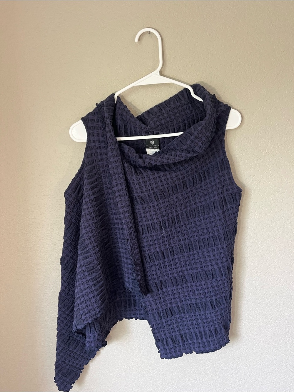 NUNO Japan Wool Cotton Sculptural Scarf  Top Navy Rare Art to Wear Medium